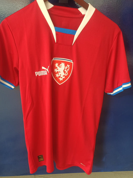 Czech Republic 2022 BNWT (Small)