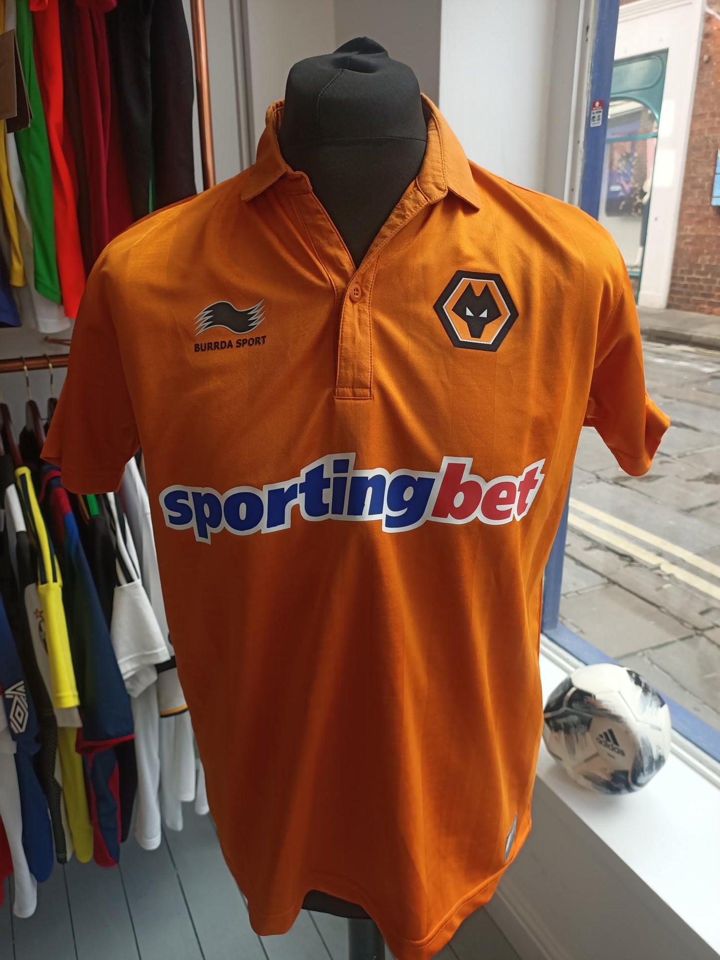 Wolverhampton Wanderers 12/13 Home shirt (Medium)