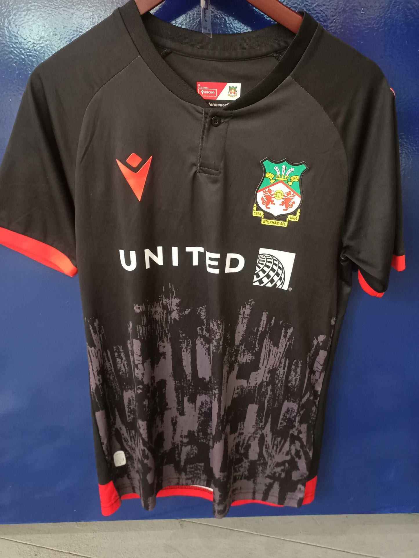 Wrexham 23/24 Third Shirt (Small)