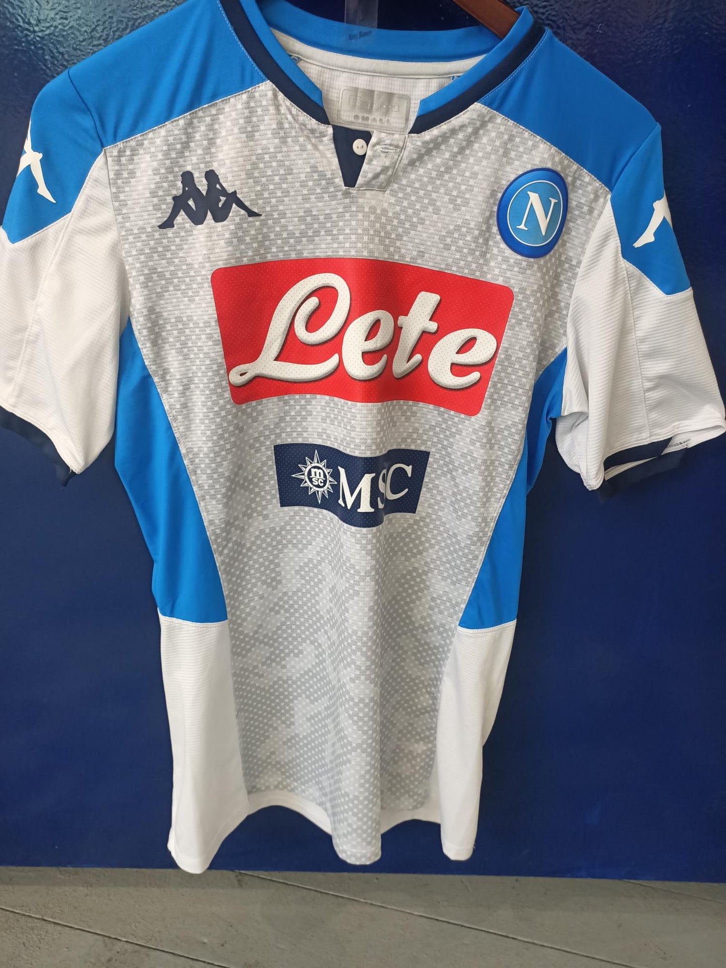 Napoli 19/20 Third Shirt (Small)