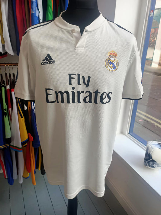 Real Madrid 14/15 Home Shirt Modric (Xtra Large)