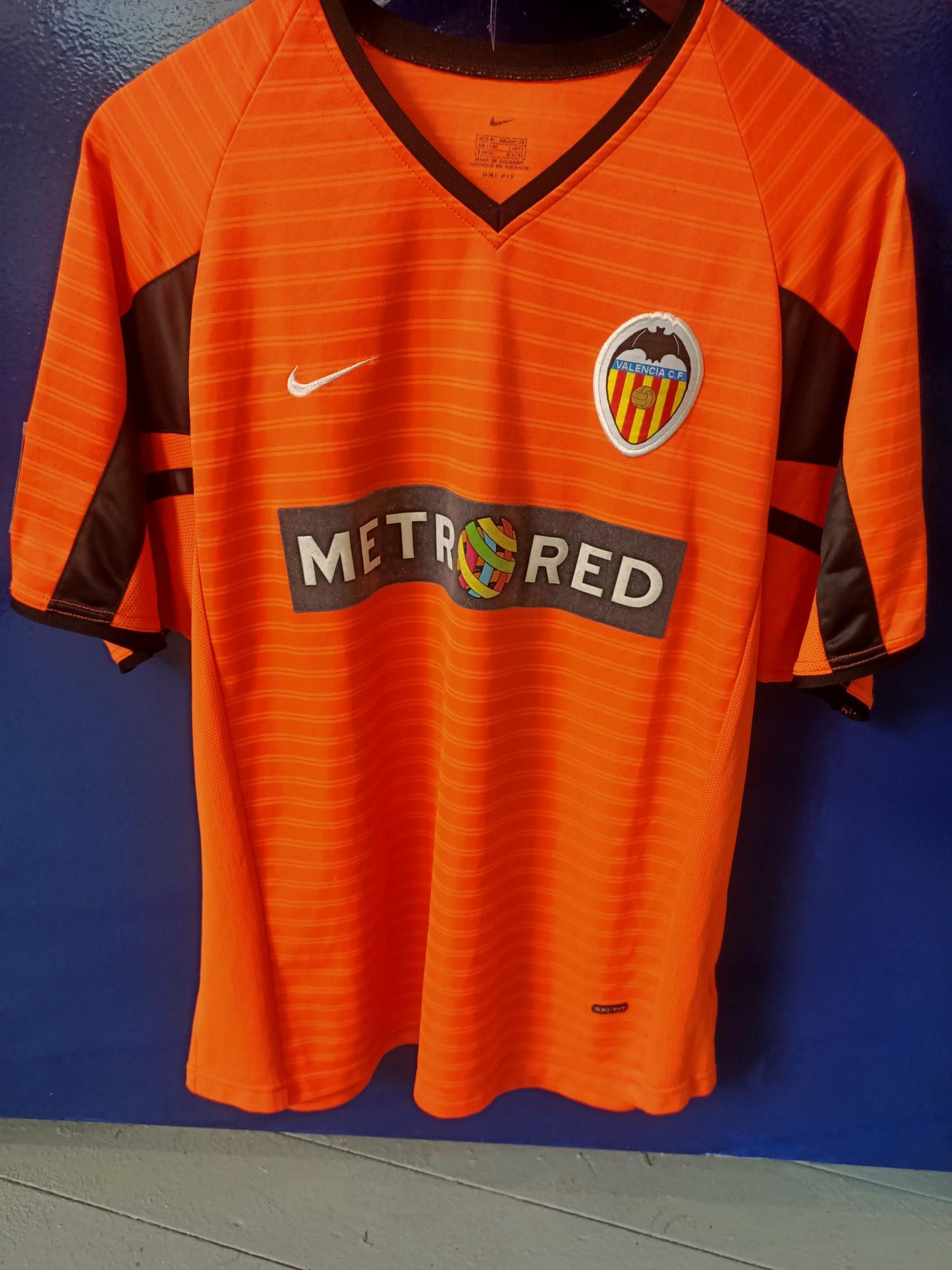 Valencia 2001/2002 Away (Medium)