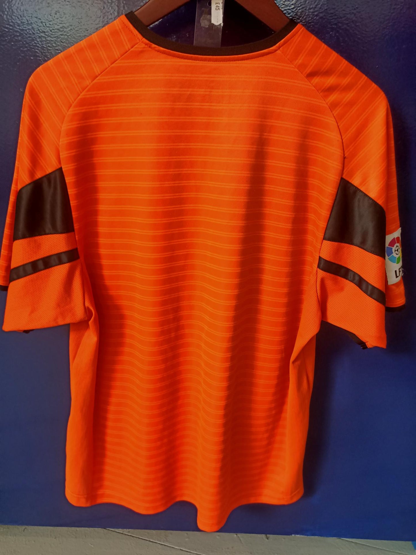 Valencia 2001/2002 Away (Medium)