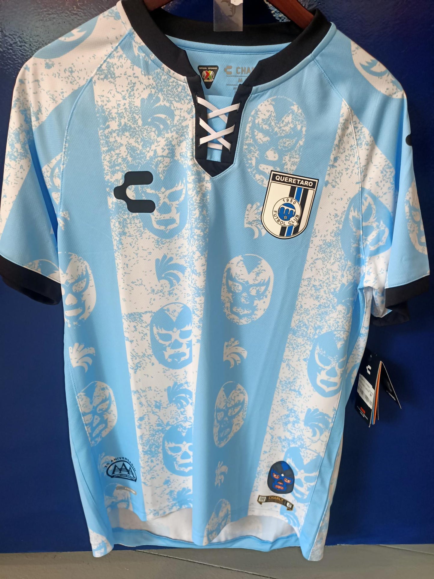 Querétaro 2021/2022 Special BNWT (Medium)